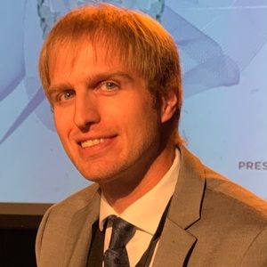 Meet your Posher, Ross